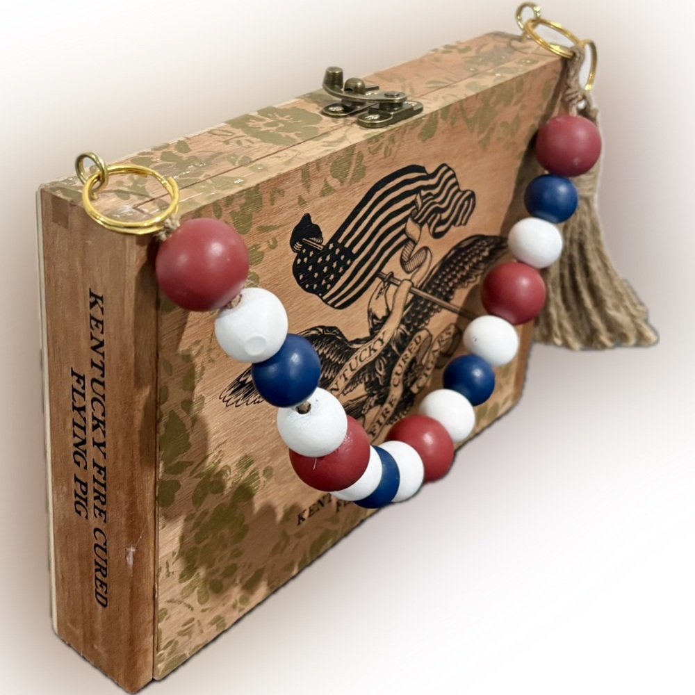 Handcrafted Kentucky Fire Cured Cigar Box Purse – Upcycled Patriotic Flag Art